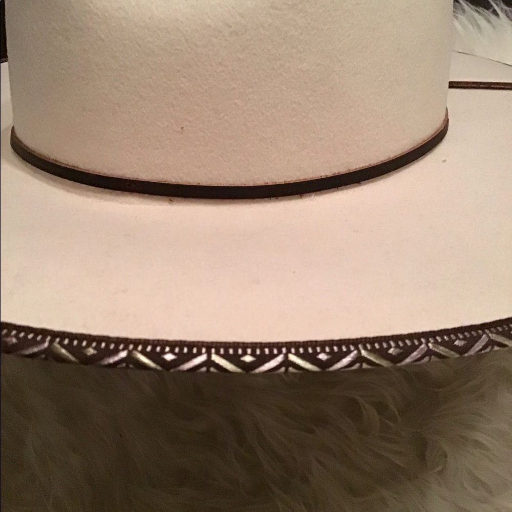 SALE 1 left! ! olive and Pique  teak rancher - Picture 8 of 11